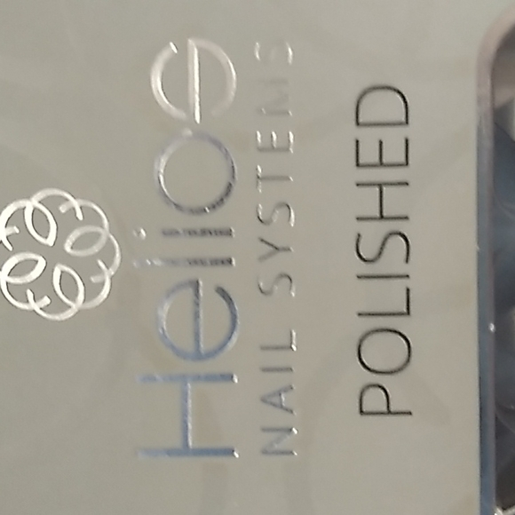 (3/$15) Helios Nail Systems Polished Artificial Nails - Picture 6 of 6
